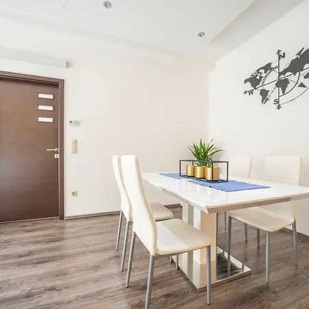 Prime Elegance On Andrassy Str 41 *